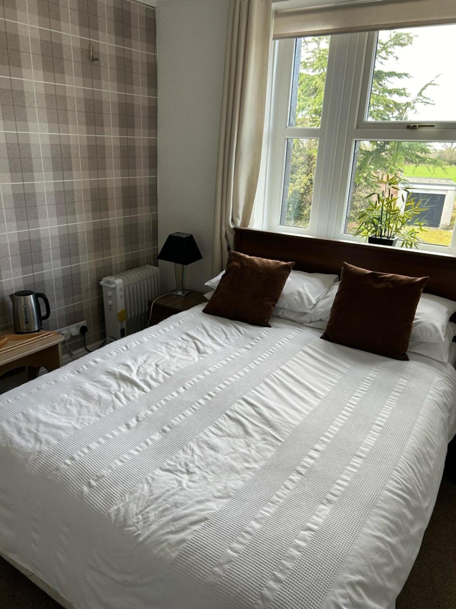 Rooms At The Bush Wigton 外观 照片