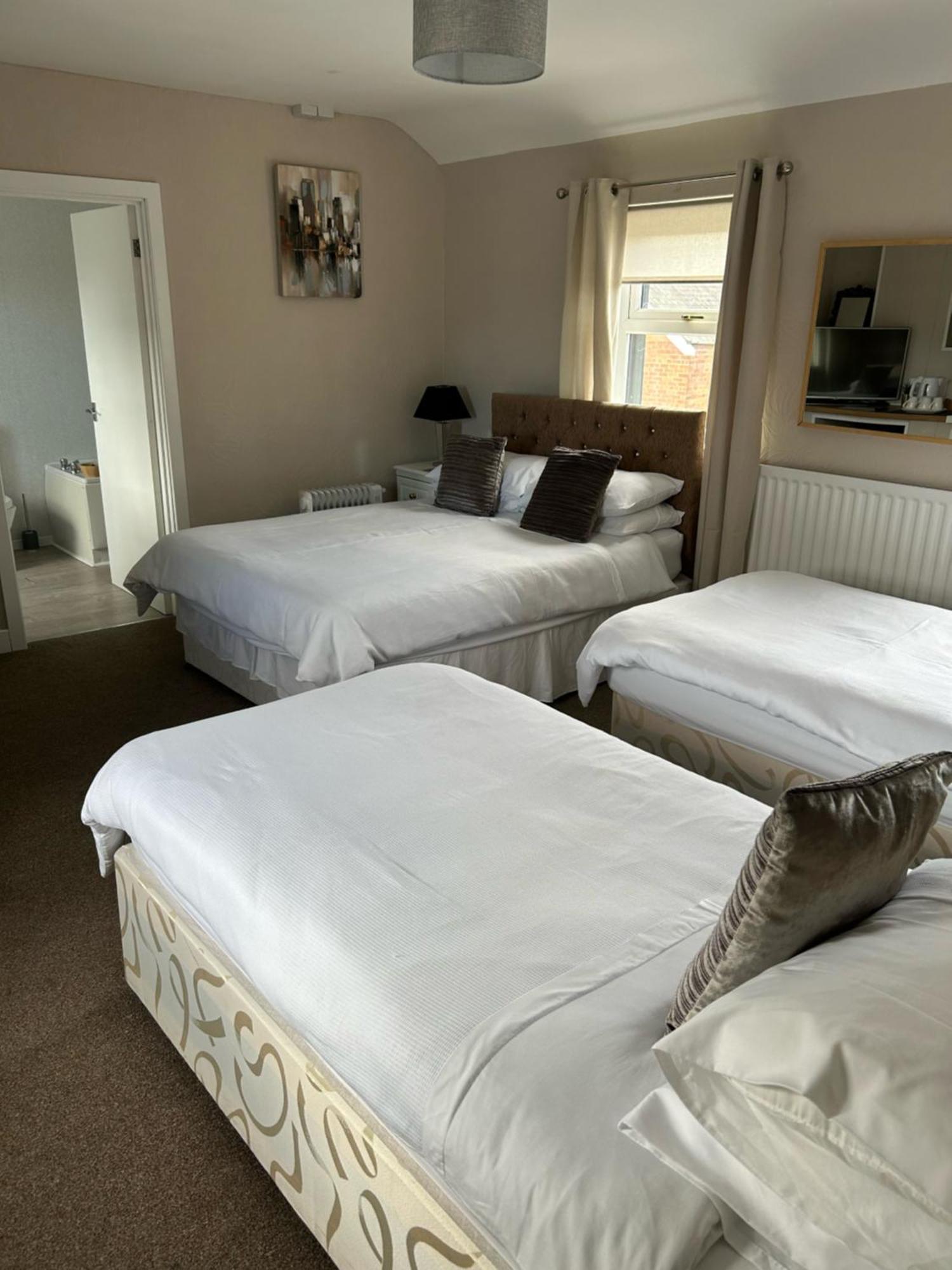 Rooms At The Bush Wigton 外观 照片